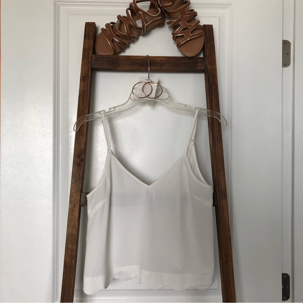 Lush White Scalloped Bottom Camisole SZ S